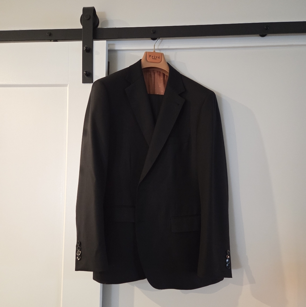 Privé Baroni Black Suit w/ Orange Satin Lining sz 46reg Jacket 40 Pant